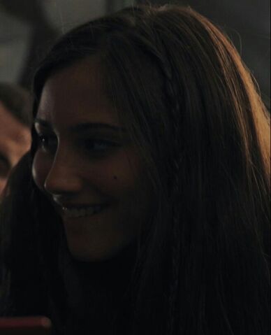 File:Carrie 1080p KISSTHEMGOODBYE 0430-1.jpg