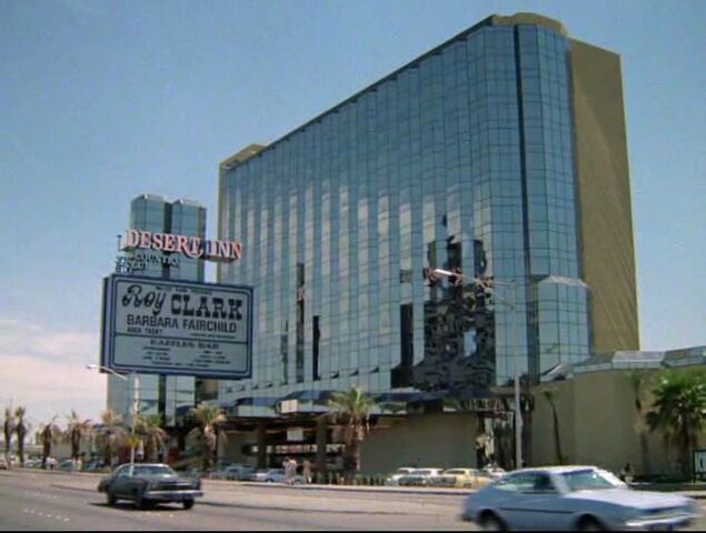 File:Las Vegas hotel.jpg