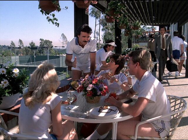 File:LaMiragetenniscourts3.jpg