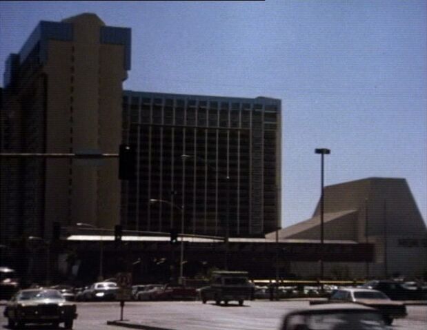File:Las Vegas hotel2.jpg
