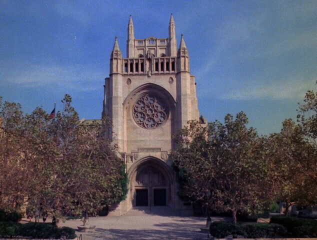 File:Carrington Chapel.jpg