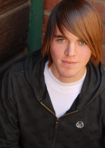 File:Shane dawson.png