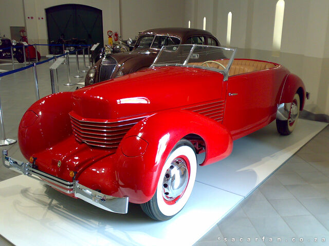 File:Cord-810 01-1-.jpg