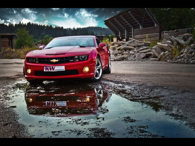 File:2010-Chevrolet-Camaro-KW-Variant-3-Front-Angle-2-1280x960-1-.jpg