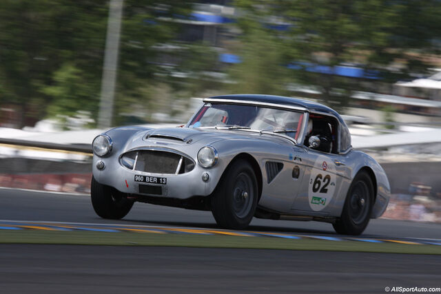 File:2008 le mans classic grid3 174 sb-1-.jpg