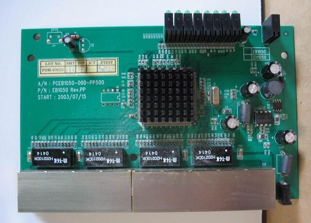 File:Linksys-EZXS88W-03.jpg