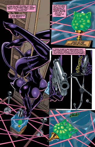 File:Catwoman72 2.jpg