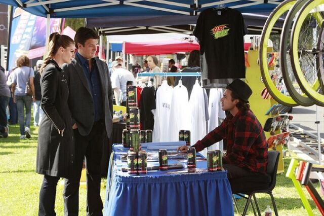 File:Castle-6x21.jpg