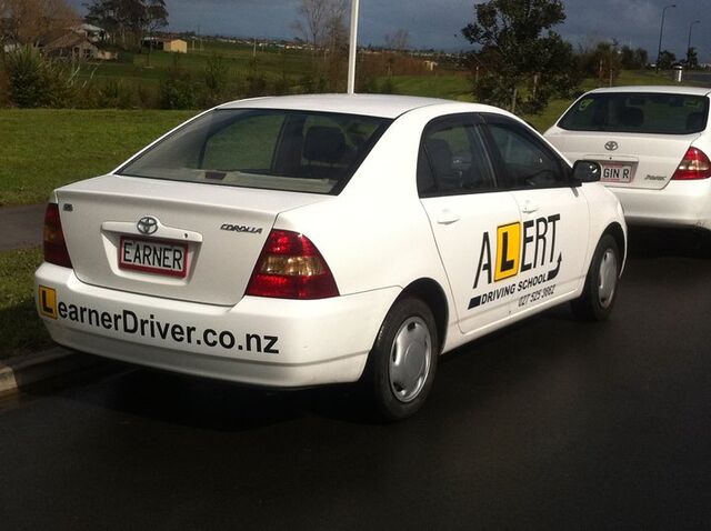 File:White auto.jpg
