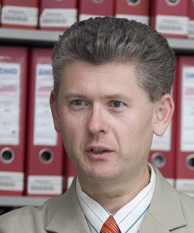 File:MK head.jpg