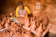 Tajine potter.jpg