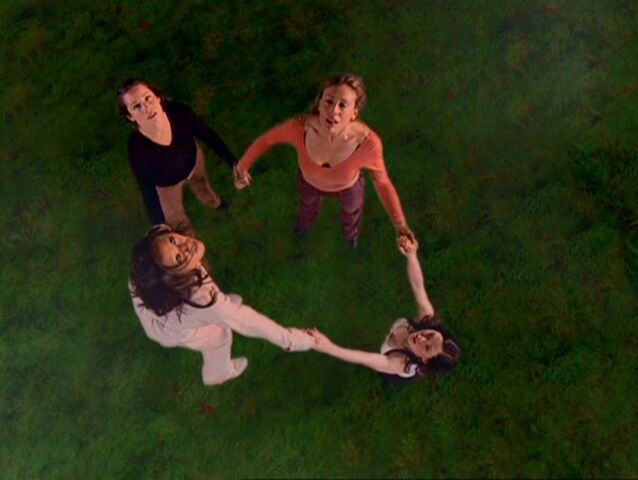 File:AnLingLevitates.jpg