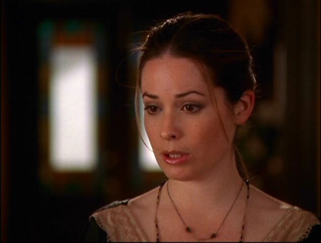 Fichier:Piper-Halliwell-Forever-Charmed-piper-halliwell-16094373-1056-800.jpg