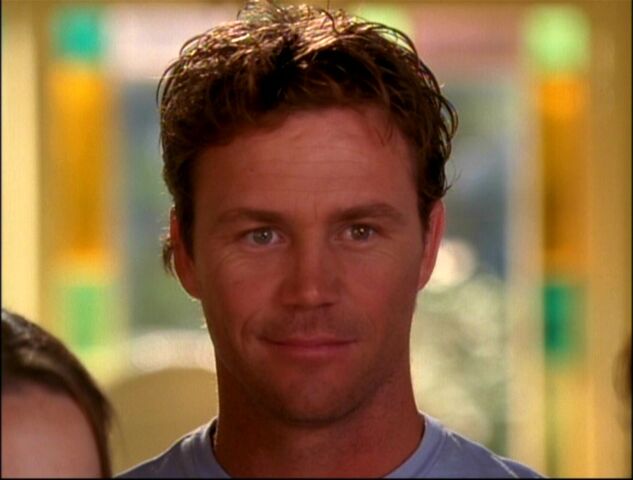 File:8x05-Leo.jpg