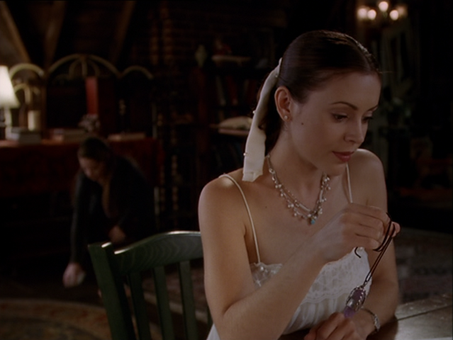 File:8x08ScryingCrystal.png