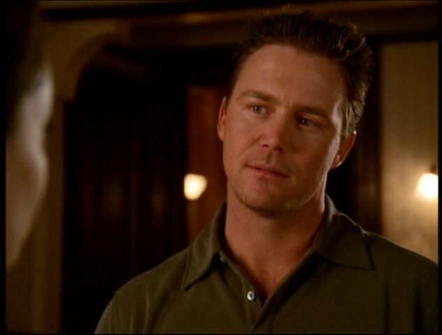 File:6x13-Leo.jpg