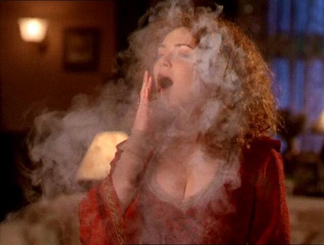 File:Tuatha-yawn.jpg