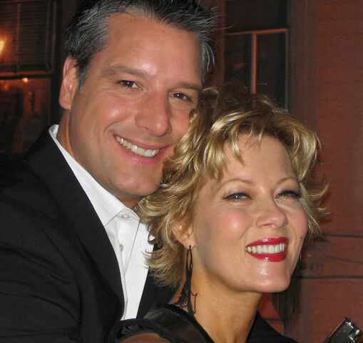 File:811x02.jpg