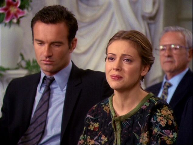 File:4x01-Cole-Phoebe.jpg