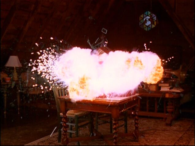 File:BlowUpPatra.jpg