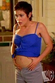 Phoebe Grávida.jpg