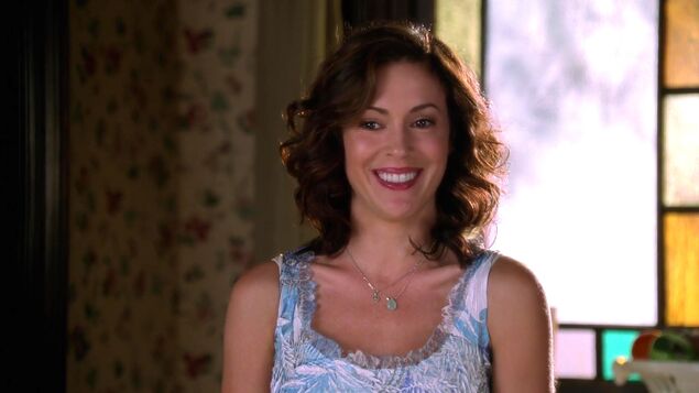 File:8x04-Phoebe.jpg