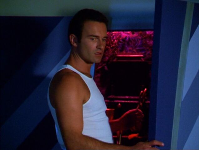 File:Cole Cupboard 2.jpg