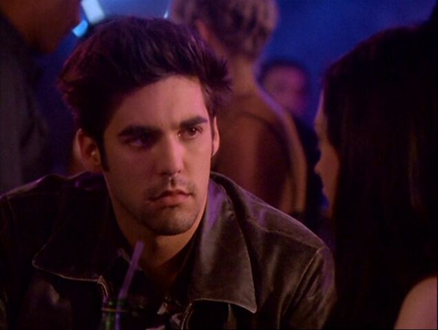 File:4x01-ShaneP3.jpg