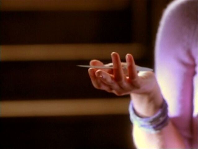 File:3x15-Conjuration4.jpg