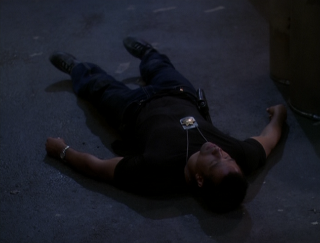 File:6x01-39.png