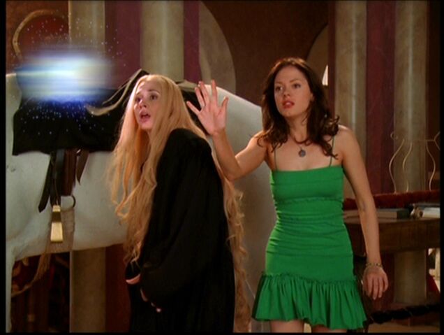 File:Charmed702 503.jpg