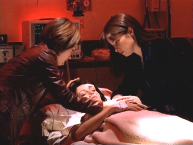 Фајл:1x05-Sisters-Hospital.jpg
