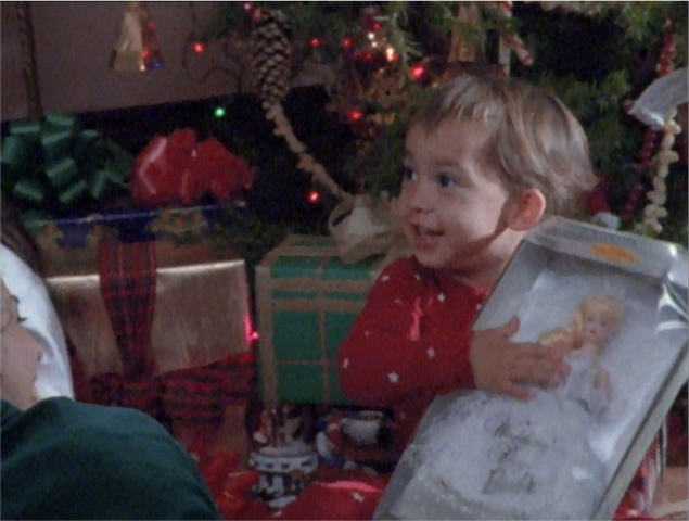 File:Patty and baby Phoebe.png