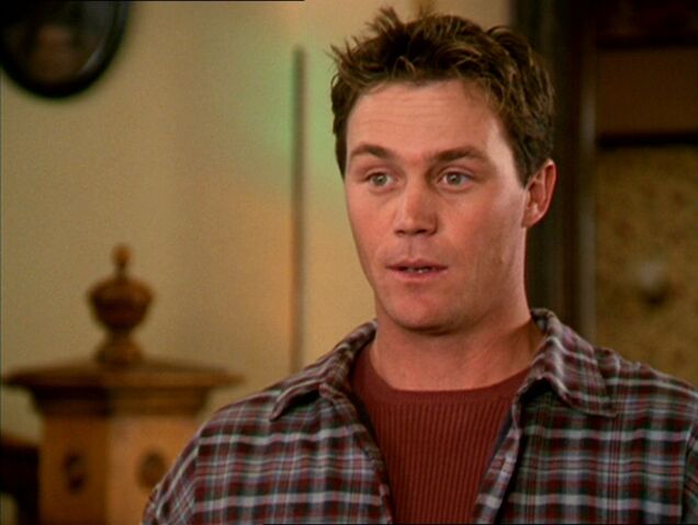 File:3x13-Leo.jpg