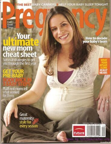 File:Hollypregnancy.jpg