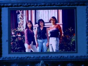 HalliwellSisters.jpg