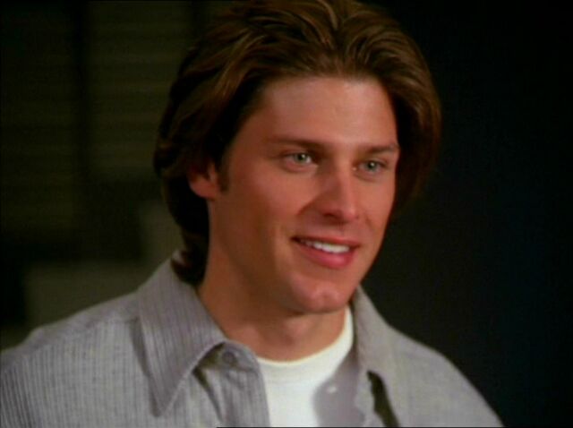 File:2x17-Dan.jpg