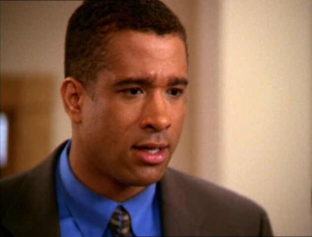 File:2x04-Darryl.jpg