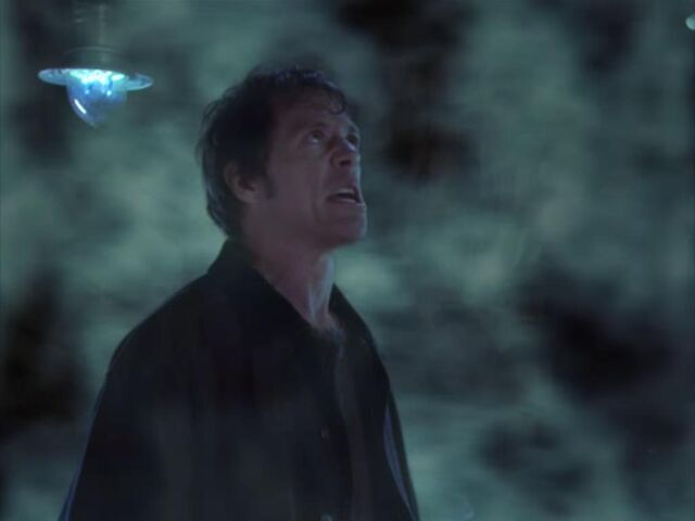 File:Unseen force contacts Burke.jpg