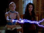 Ficheiro:180px-Charmed808 646.jpg