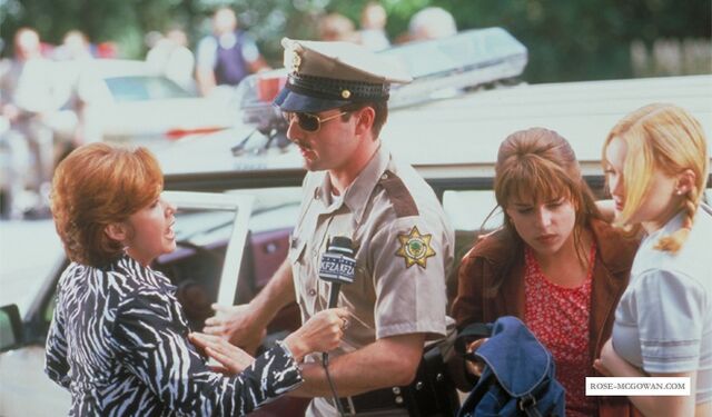 File:Scream-Still 007.jpg