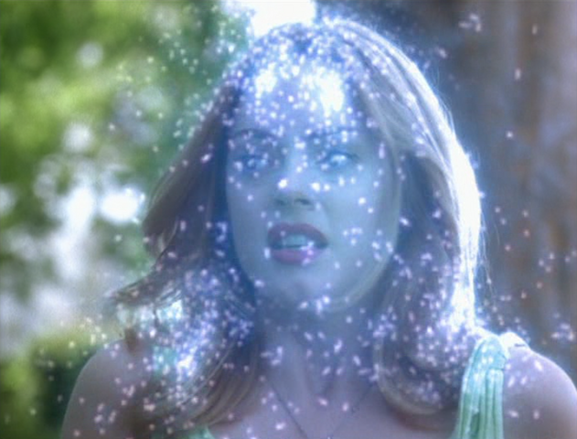 File:6x01-10.png