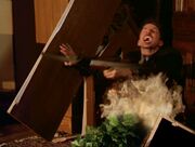 3x02-DeadPerson