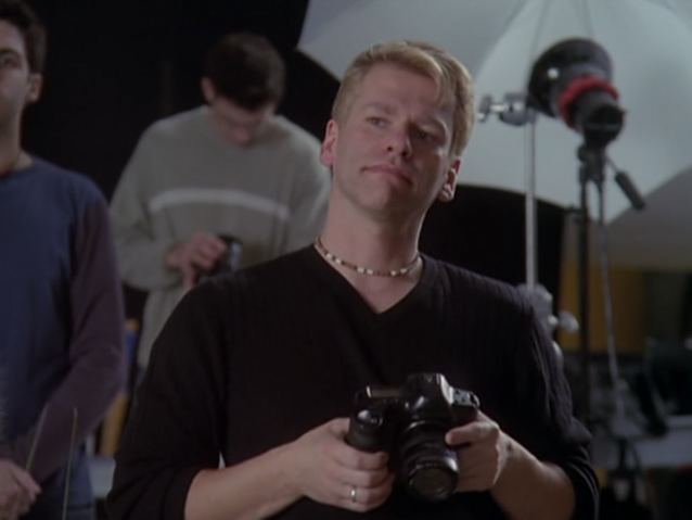 File:5x13Photographer.png
