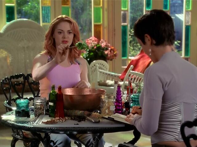File:Paige gremlin vanquishing potion.jpg