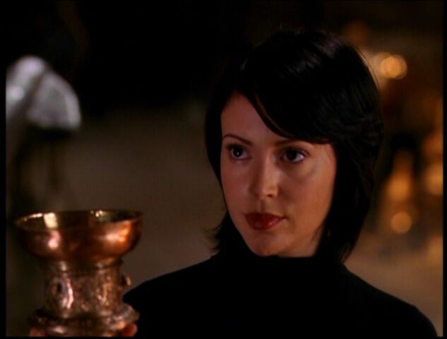 File:PhoebeChalice.jpg