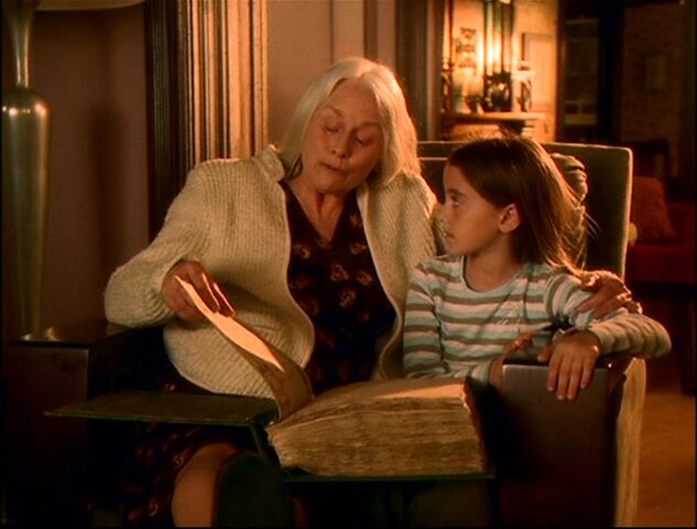 File:8x22-Piper-Prudence-Book.jpg