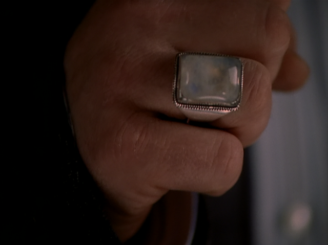 File:8x16CupidRing.png