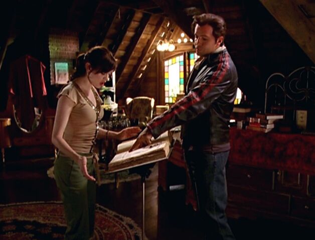 File:7x14-Paige-Drake.jpg