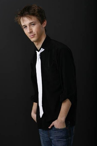 File:Andrew Ducote.png